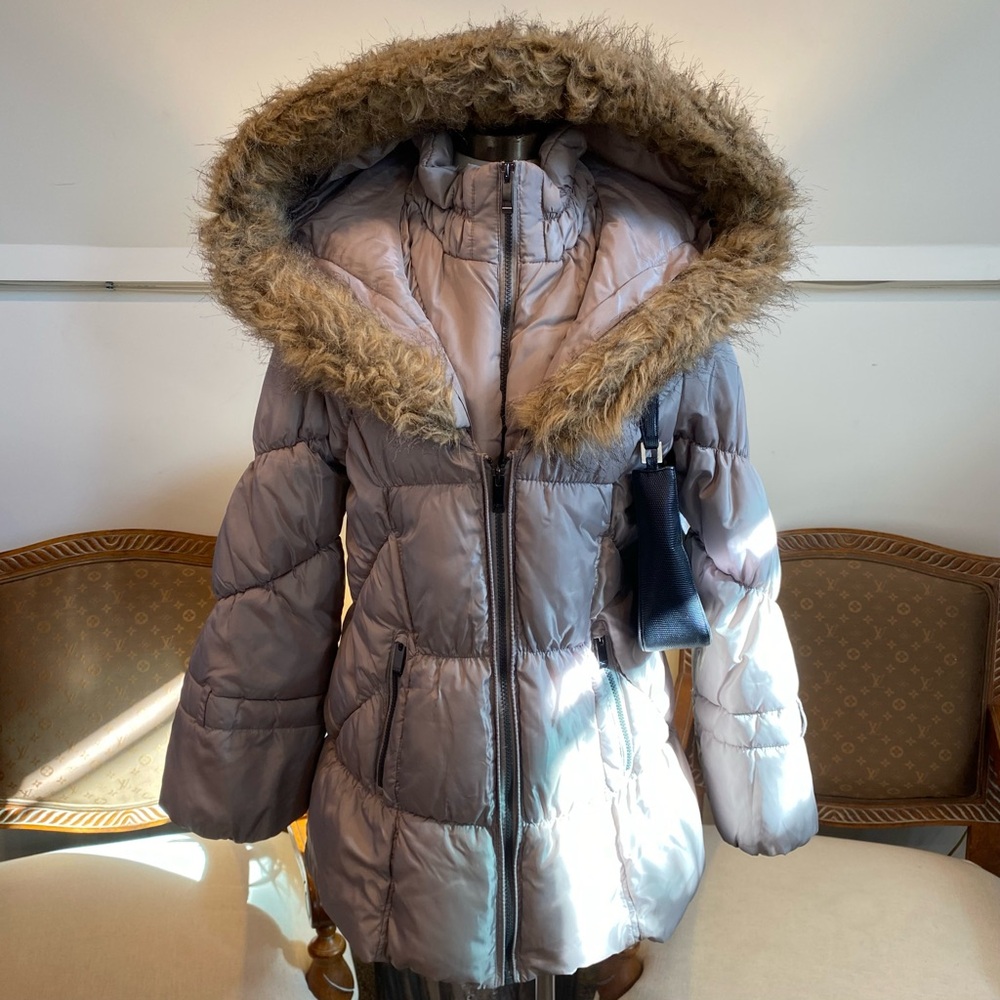 HAWKE Large Hooded Puffer Coat with Faux Fur Lining, Size Medium